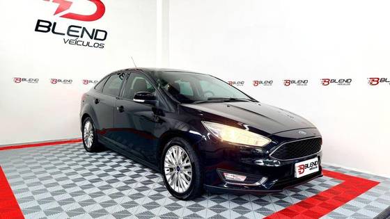 FORD FOCUS 2.0 SE PLUS 16V FLEX 4P POWERSHIFT FORD FOCUS 2.0 SE PLUS 16V FLEX 4P POWERSHIFT